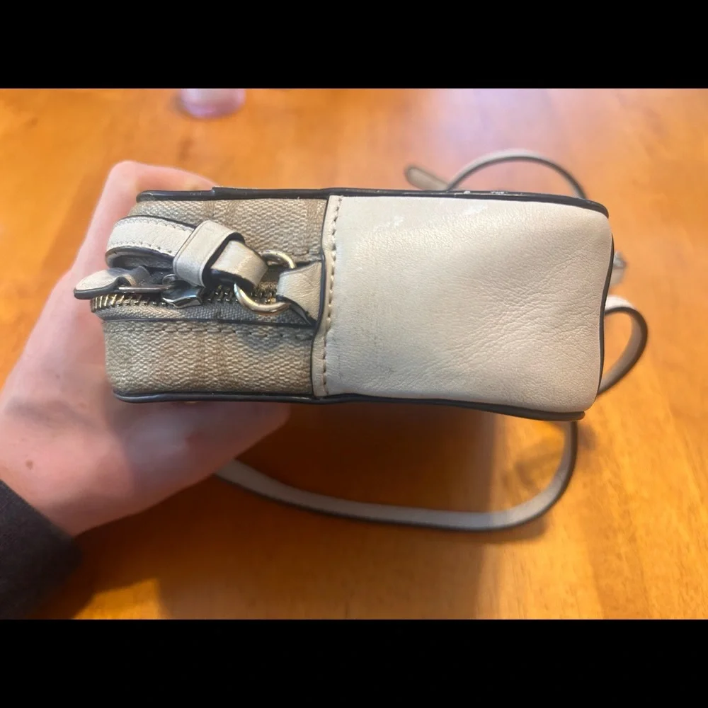 Coach Mini Jamie Camera Bag In Gold/Sand/Chalk - Picture 6 of 6